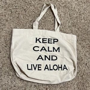 NEW Condition “Keep Calm And Live Aloha” beach/tote bag!